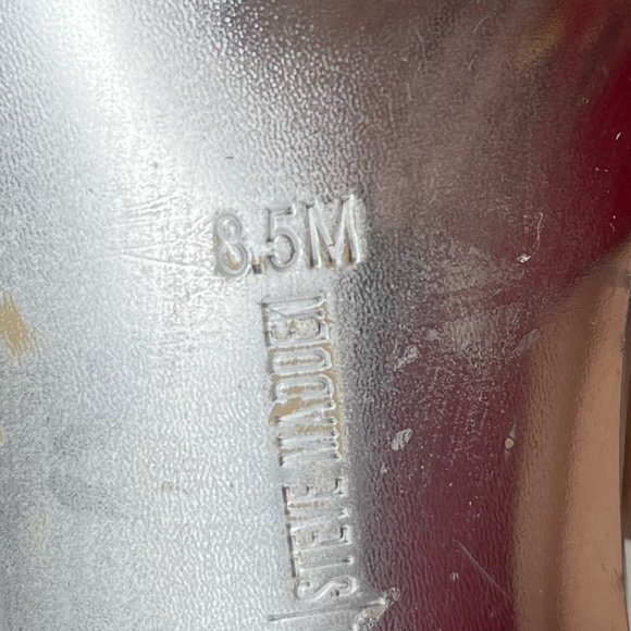 Steve Madden Jessica Rich Talia Holographic Silver Heel pump Crystal Detail 8.5 - Picture 6 of 6